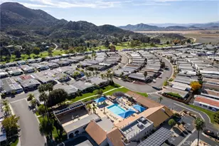 30810 Paradise Palm Ave, Homeland, CA 92548 - Photo 40