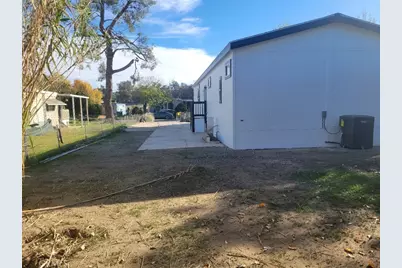 25177 Avenida Valencia, Homeland, CA 92548 - Photo 6