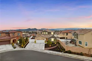 30646 Canary Palm Cir, Menifee, CA 92584 - Photo 56