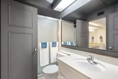 25661 Pine Creek, Wilmington, CA 90744 - Photo 22