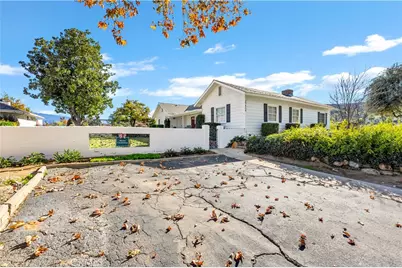 27454 Hemet, Hemet, CA 92544 - Photo 4