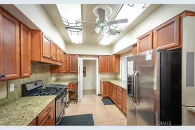 332 N Lyon Avenue #58, Hemet, CA 92543 - Photo 32