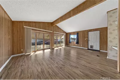 332 N Lyon Avenue #58, Hemet, CA 92543 - Photo 2