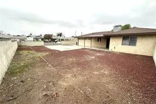 2955 Carl Dr, Hemet, CA 92545 - Photo 18