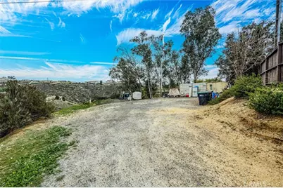 37740 Mary, Murrieta, CA 92563 - Photo 36