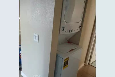 2433 West Acacia Avenue, Hemet, CA 92545 - Photo 8