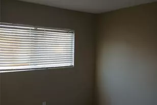 2433 W Acacia Ave, Hemet, CA 92545 - Photo 10