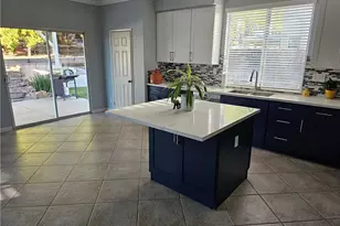 27886 Starfall Way, Murrieta, CA 92563 - Photo 4