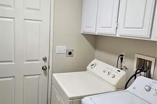 27886 Starfall Way, Murrieta, CA 92563 - Photo 32