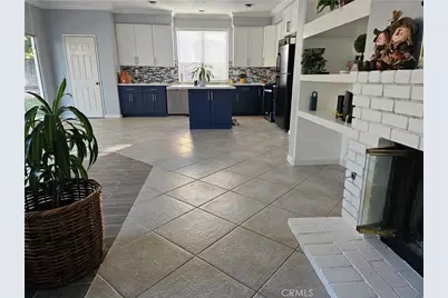 27886 Starfall Way, Murrieta, CA 92563 - Photo 6