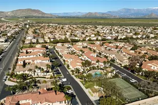 1626 Green Hills, Perris, CA 92571 - Photo 22