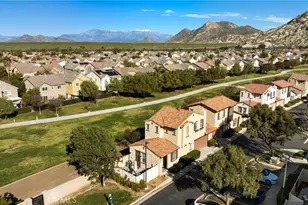 1626 Green Hills, Perris, CA 92571 - Photo 10