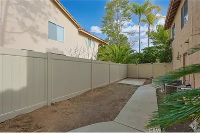 45743 Calle Ayora, Temecula, CA 92592 - Photo 32