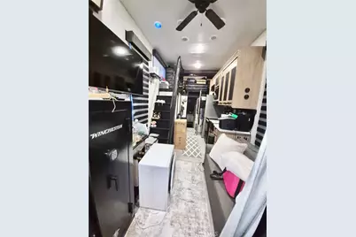 637 River Road #43, Modesto, CA 95351 - Photo 2