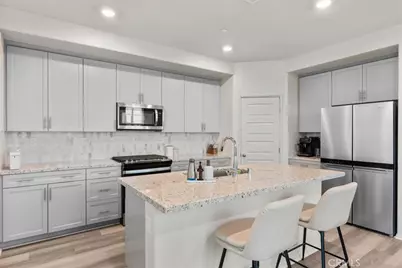 28076 Melrose Drive #196, Temecula, CA 92591 - Photo 10