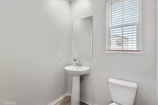 28076 Melrose Dr, Temecula, CA 92591 - Photo 24