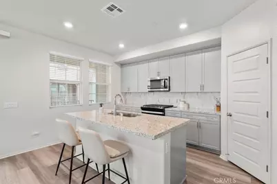 28076 Melrose Drive #196, Temecula, CA 92591 - Photo 8