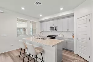 28076 Melrose Dr, Temecula, CA 92591 - Photo 8