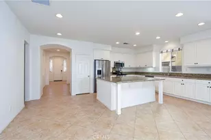 28841 Edenton Way, Temecula, CA 92591 - Photo 6