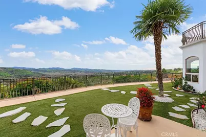 2328 Dos Lomas, Fallbrook, CA 92028 - Photo 40