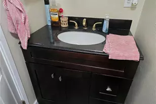 327 W Wilson, Costa Mesa, CA 92627 - Photo 12