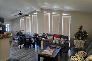 327 W Wilson, Costa Mesa, CA 92627 - Photo 4