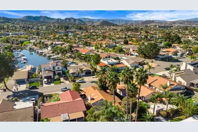 23832 Fair Weather, Canyon Lake, CA 92587 - Photo 42