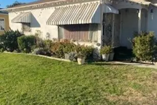 1223 E 124th, Los Angeles, CA 90059 - Photo 2