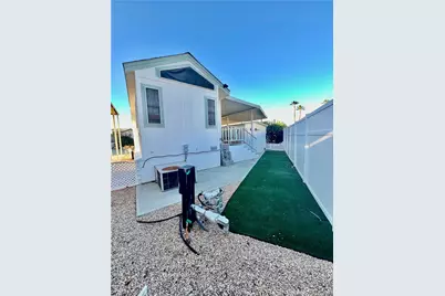 1295 S Cawston #271, Hemet, CA 92545 - Photo 24