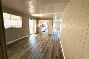 881 N Lake Street, Hemet, CA 92544 - Photo 8