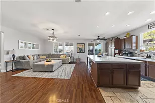 31598 Summerfield Ln, Murrieta, CA 92563 - Photo 8