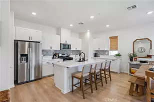 1060 Kendale Wy, Vista, CA 92081 - Photo 2