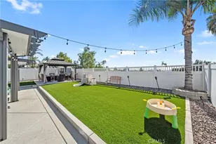 23893 Five Tribes, Murrieta, CA 92562 - Photo 36