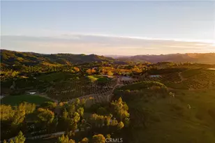 24105 Carancho Rd, Temecula, CA 92590 - Photo 48