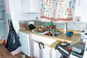 83040 Magnolia Ave, Trona, CA 93562 - Photo 14