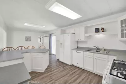 22780 Skylink, Canyon Lake, CA 92587 - Photo 2