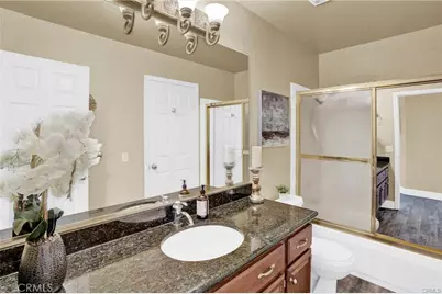 25099 Calle Entradero, Murrieta, CA 92563 - Photo 14