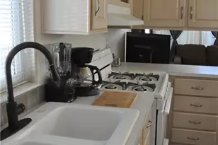 70200 Dillon Road, Desert Hot Springs, CA 92241 - Photo 6