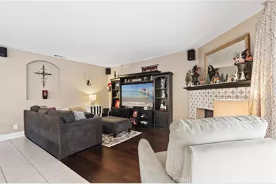 39169 Via Cadiz, Murrieta, CA 92563 - Photo 12