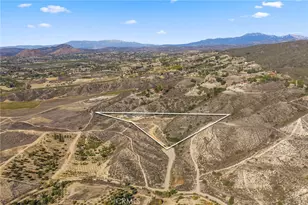 41950 Calle La Escondida, Temecula, CA 92592 - Photo 52