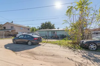 21225 Victorian, Wildomar, CA 92595 - Photo 4