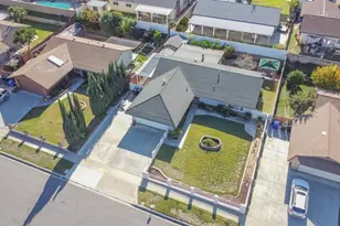 22579 Raven Way, Grand Terrace, CA 92313 - Photo 2