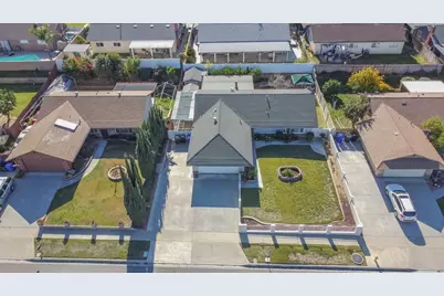 22579 Raven Way, Grand Terrace, CA 92313 - Photo 36