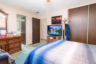 22579 Raven Way, Grand Terrace, CA 92313 - Photo 16