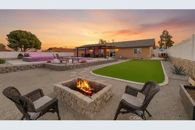 17528 Danbury, Hesperia, CA 92345 - Photo 2