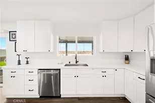 17528 Danbury, Hesperia, CA 92345 - Photo 18