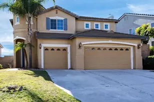 38815 Cobblestone, Murrieta, CA 92563 - Photo 2