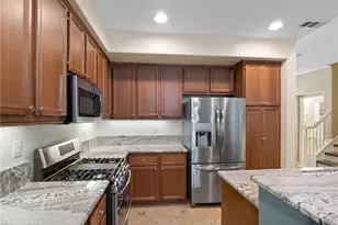 28319 TRIESE St, Murrieta, CA 92563 - Photo 10