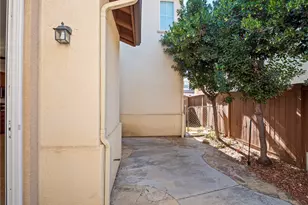 28319 TRIESE St, Murrieta, CA 92563 - Photo 36