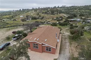 35125 Hobbiton, Hemet, CA 92544 - Photo 2